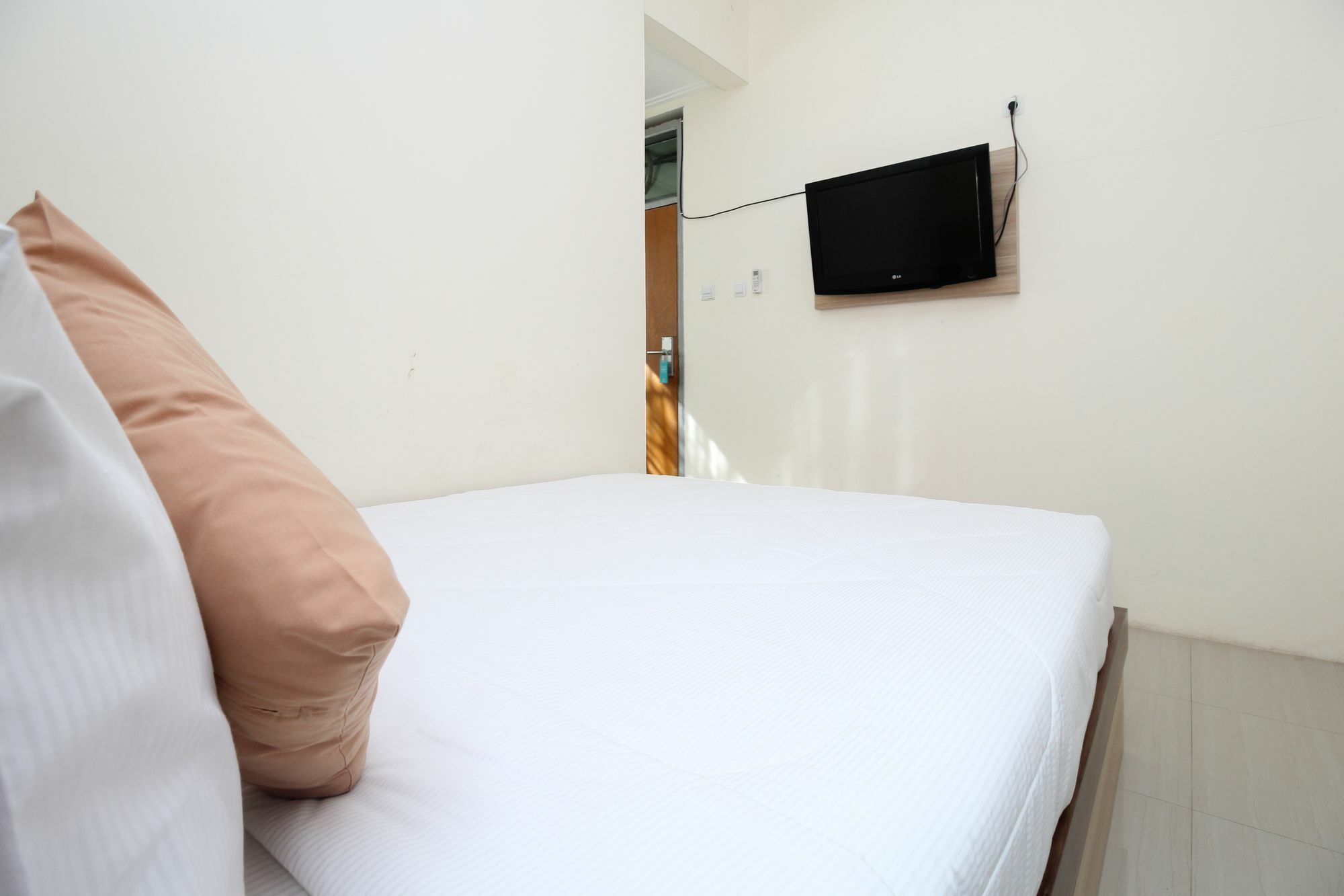 Hotel Myzone Homtel Semarang Exterior foto