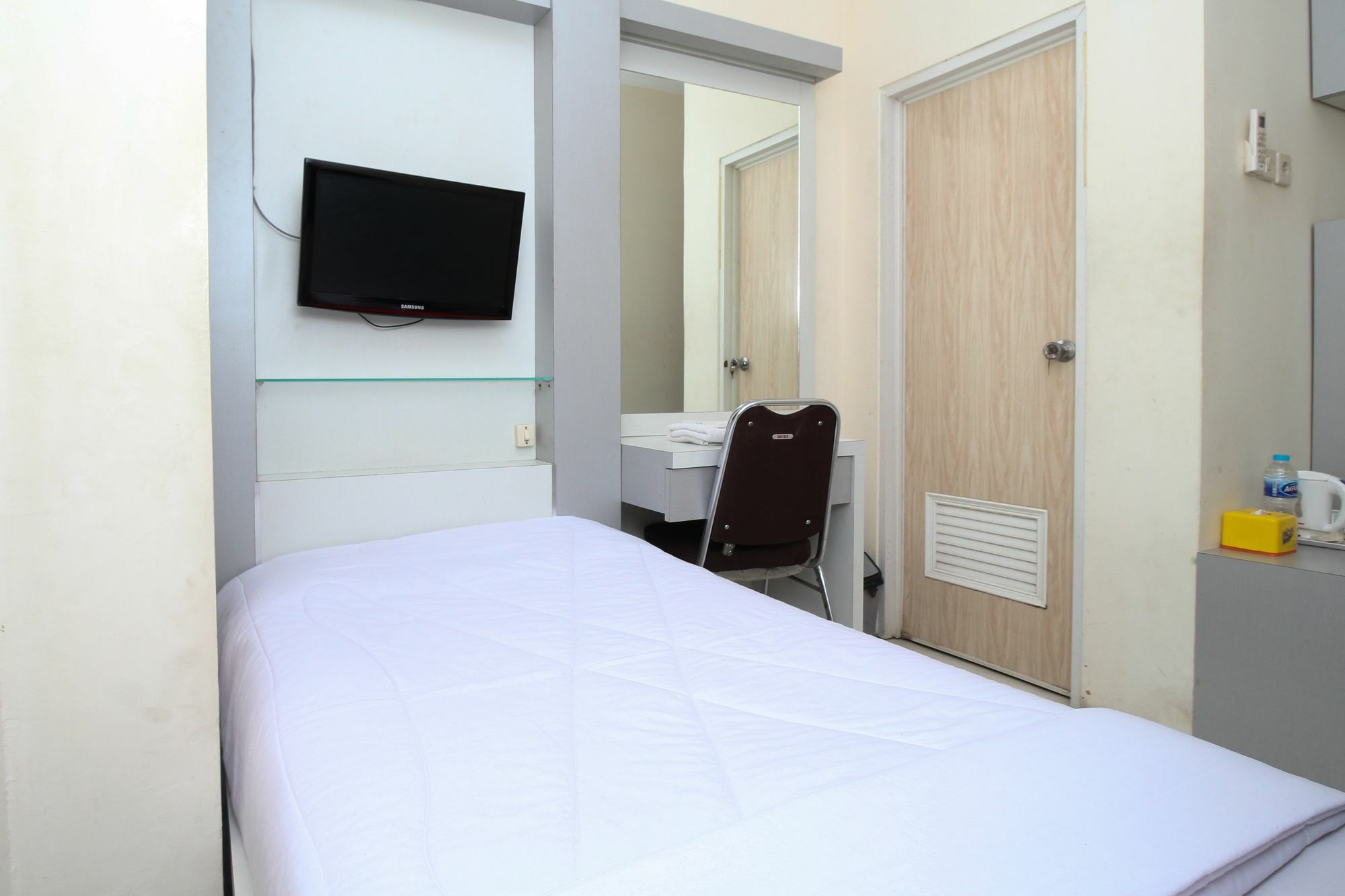 Hotel Myzone Homtel Semarang Exterior foto
