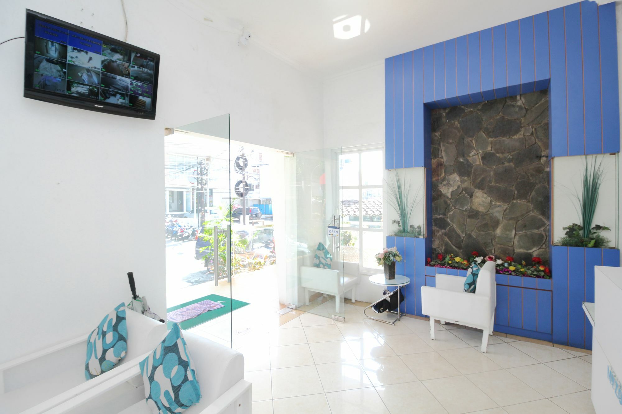 Hotel Myzone Homtel Semarang Exterior foto